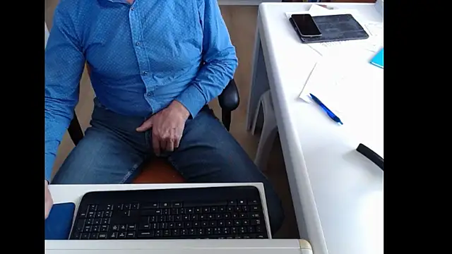 dutchpornking online show from 30, 10, 2025