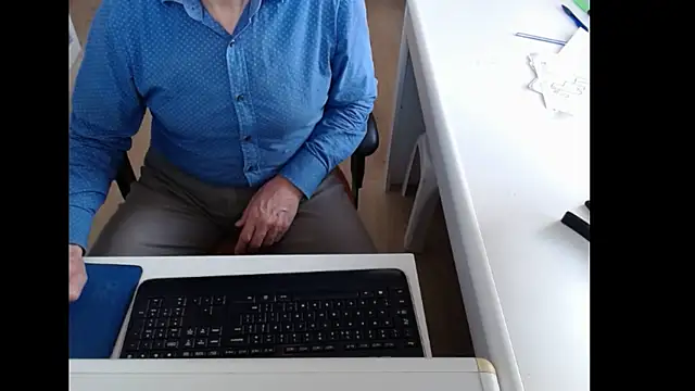 dutchpornking online show from 12, 11, 2025