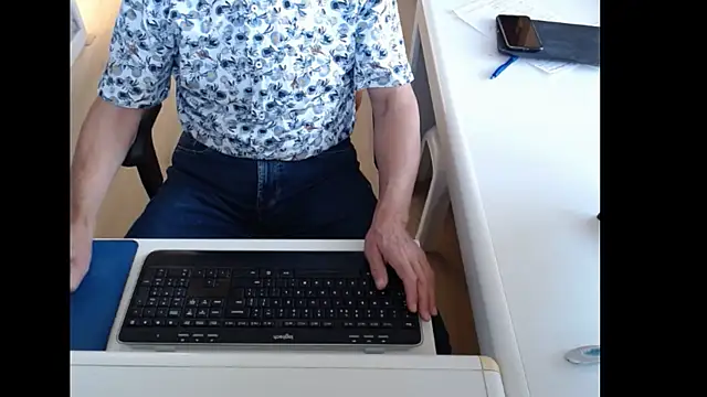 dutchpornking online show from 28, 9, 2025