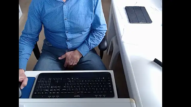 dutchpornking online show from 31, 10, 2025