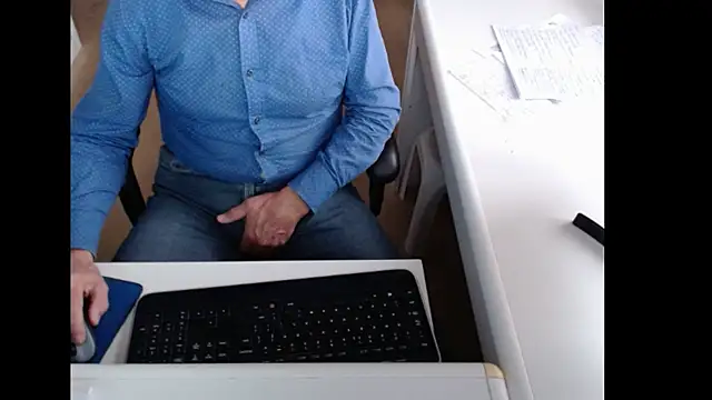 dutchpornking online show from 1, 11, 2025