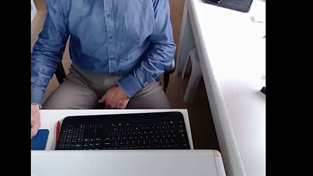 dutchpornking online show from 1, 2, 2026