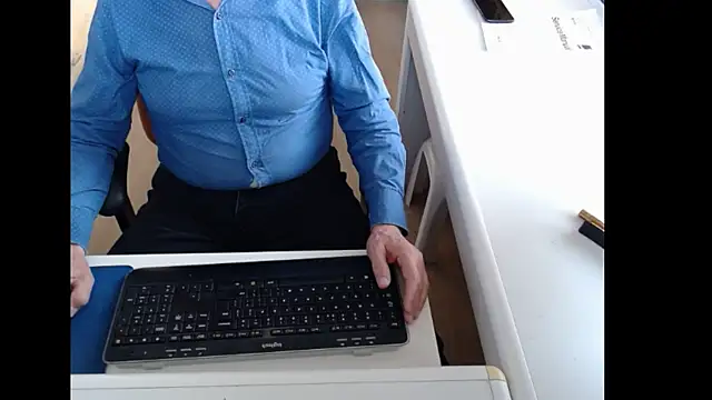 dutchpornking online show from 15, 4, 2026