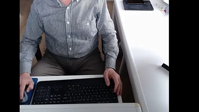 dutchpornking online show from 11, 5, 2026