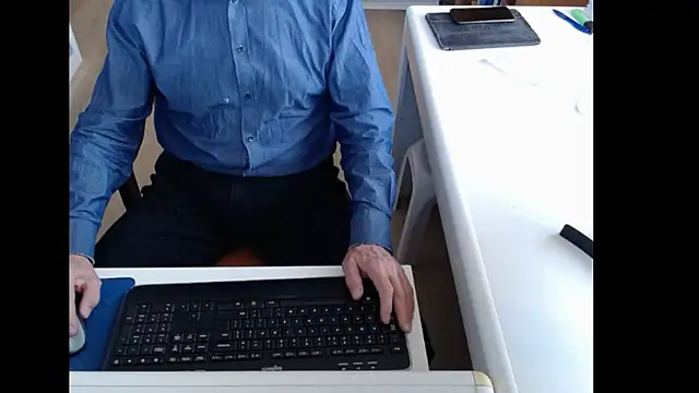 dutchpornking online show from 7, 11, 2025