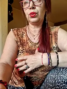 Chriss Tinaa online show from 6, 5, 2026