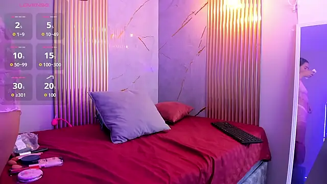 allyson cute1 online show from 14, 11, 2025