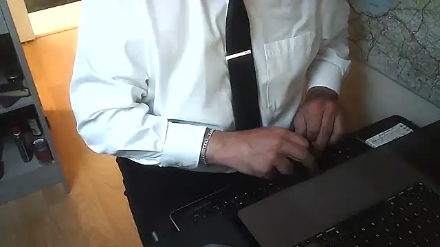 DUDURAxh online show from 4, 12, 2024