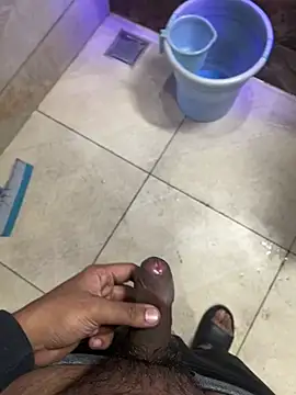 Snapshot of luciferdxm5 chatting on 23, 12, 2024 luciferdxm5 online show from 23, 12, 2024