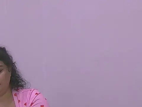 Snapshot of BustyMadison chatting on 8, 11, 2025 BustyMadison online show from 8, 11, 2025