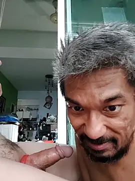 UncleHusz online show from 19, 10, 2025