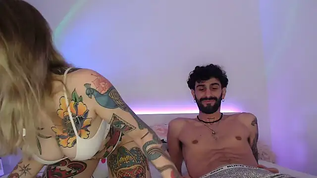 Sophia Sapphire online show from 11, 1, 2025