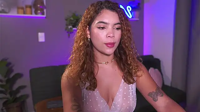 HannahEvanss online show from 22, 11, 2025