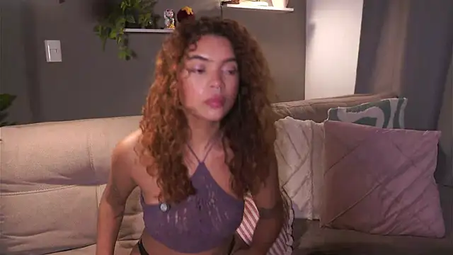 HannahEvanss online show from 24, 2, 2026