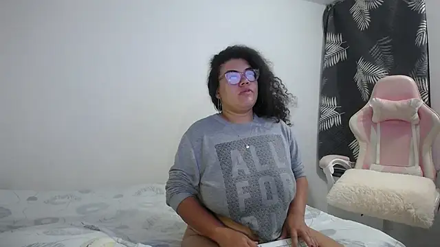 Snapshot of mabigomez00 chatting on 26, 9, 2025 mabigomez00 online show from 26, 9, 2025