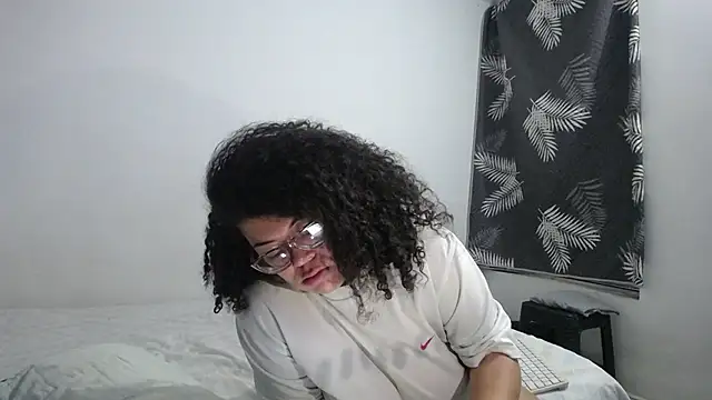 mabigomez00 online show from 25, 5, 2026