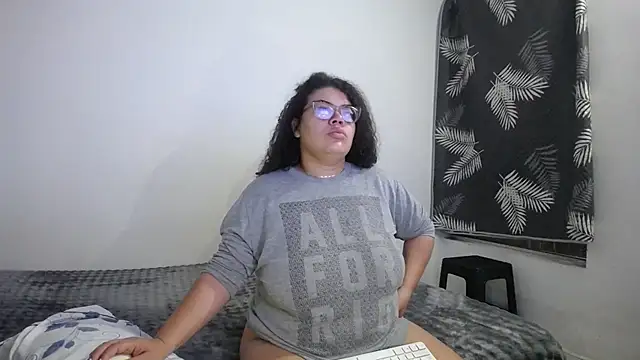 mabigomez00 online show from 20, 6, 2026