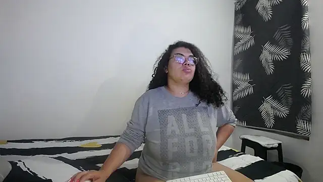 mabigomez00 online show from 2, 4, 2026