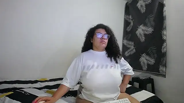 mabigomez00 online show from 16, 5, 2026