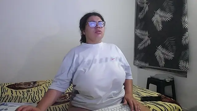 mabigomez00 online show from 25, 7, 2026