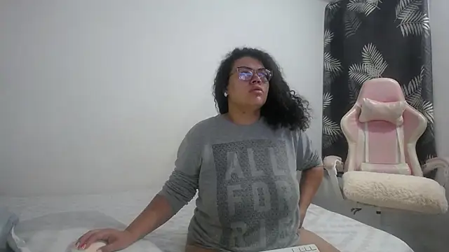 mabigomez00 online show from 18, 12, 2025