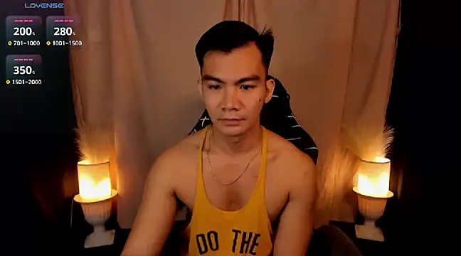 000batman000 online show from 5, 2, 2025