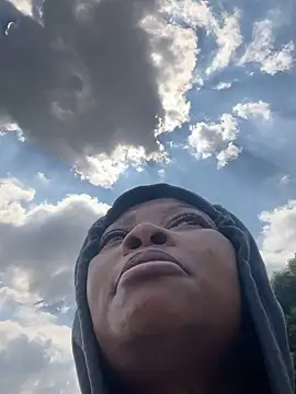 cherrybabe76 online show from 5, 11, 2025