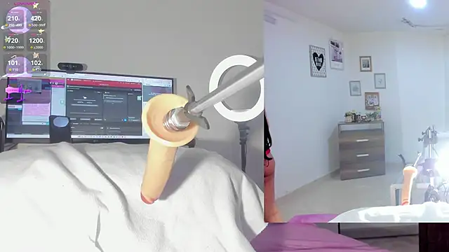 sofi velez online show from 15, 10, 2025