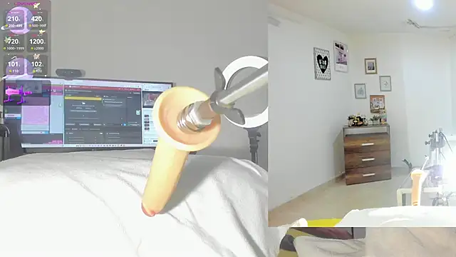 sofi velez online show from 17, 10, 2025