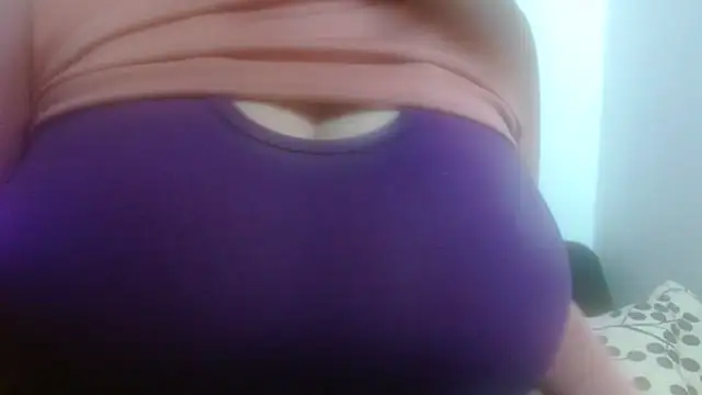 AnnyelinnaLove online show from 18, 9, 2025