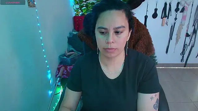 Snapshot of elektra_32 chatting on 17, 2, 2026 elektra 32 online show from 17, 2, 2026