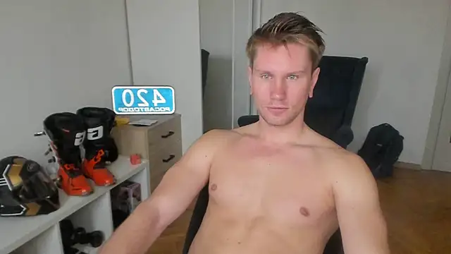 kevin-park online show from 22, 10, 2025