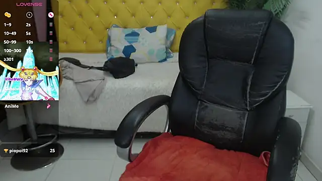 Snapshot of oso_dirty_ chatting on 18, 3, 2025 oso dirty online show from 18, 3, 2025