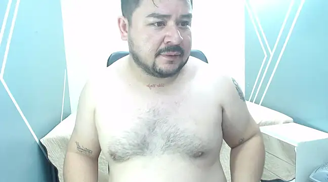 Snapshot of oso_dirty_ chatting on 6, 3, 2025 oso dirty online show from 6, 3, 2025