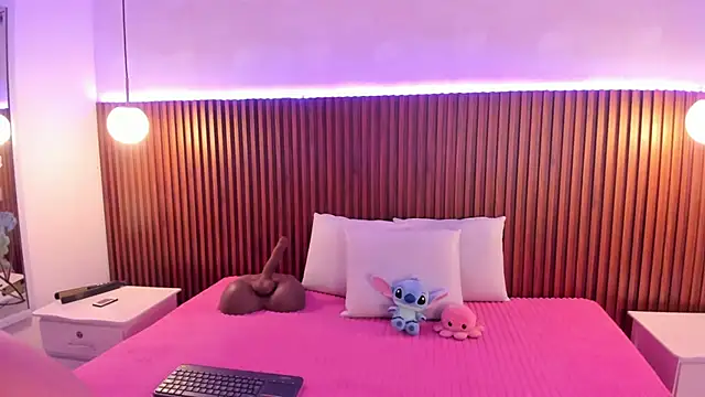 sofia castrillon online show from 12, 11, 2025