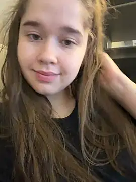Snapshot of HornyGirlH chatting on 30, 6, 2026 HornyGirlH online show from 30, 6, 2026