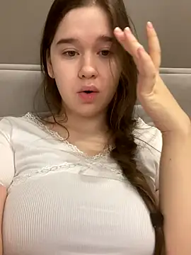 HornyGirlH online show from 5, 12, 2025