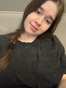 Snapshot of HornyGirlH chatting on 27, 6, 2026 HornyGirlH online show from 27, 6, 2026