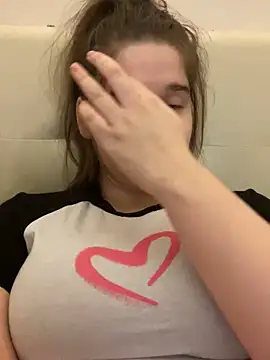 HornyGirlH online show from 20, 2, 2025