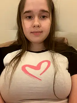 HornyGirlH online show from 25, 10, 2025