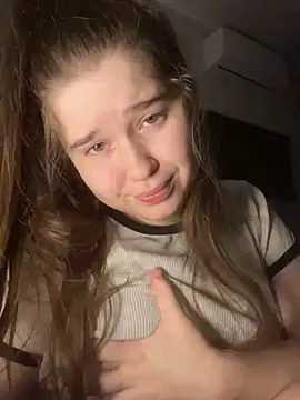 HornyGirlH online show from 2, 11, 2025