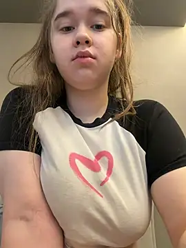 HornyGirlH online show from 8, 5, 2026