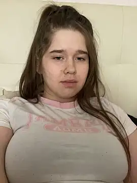 HornyGirlH online show from 10, 3, 2025