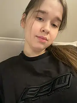 HornyGirlH online show from 2, 3, 2026