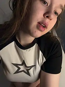 HornyGirlH online show from 12, 4, 2026