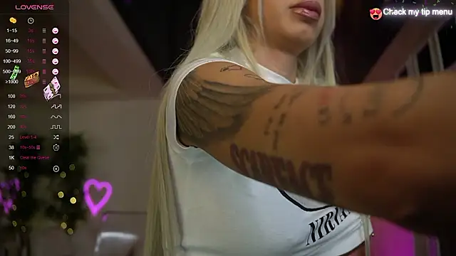 LisaAkira online show from 15, 2, 2026