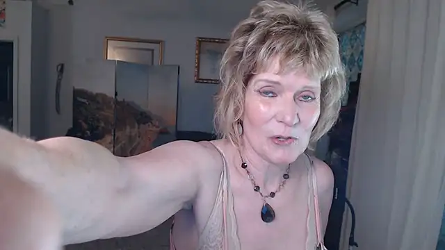 SindeeDix online show from 31, 5, 2026