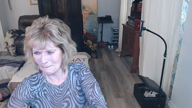SindeeDix online show from 7, 5, 2026