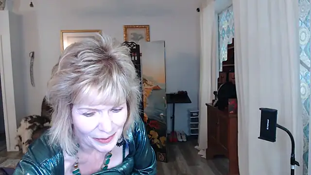 SindeeDix online show from 4, 5, 2026