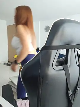 jnilu1227 online show from 18, 3, 2026